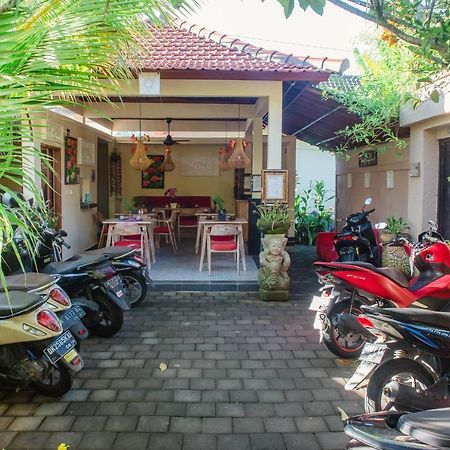 Ratna Villa Ubud Exteriör bild