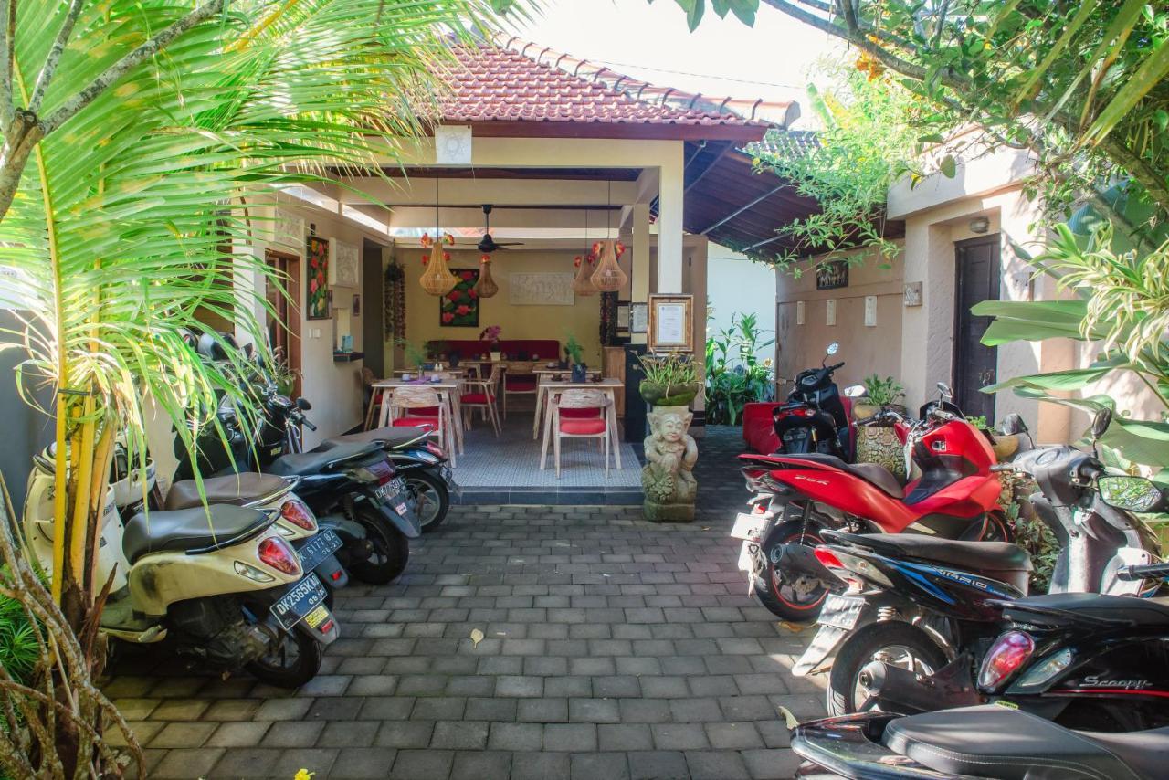 Ratna Villa Ubud Exteriör bild